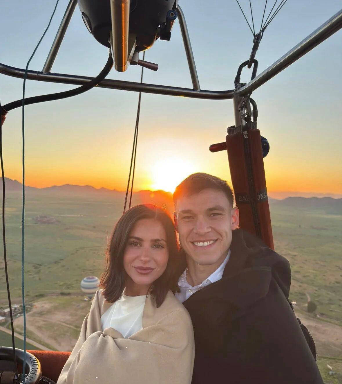 曼联标价3500万欲清洗水货铁腰!六队竞相追逐,巨头亲自考察